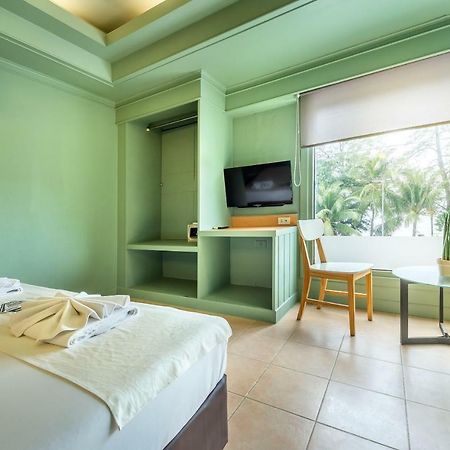 Patong Beachfront Boutique Hotel Экстерьер фото