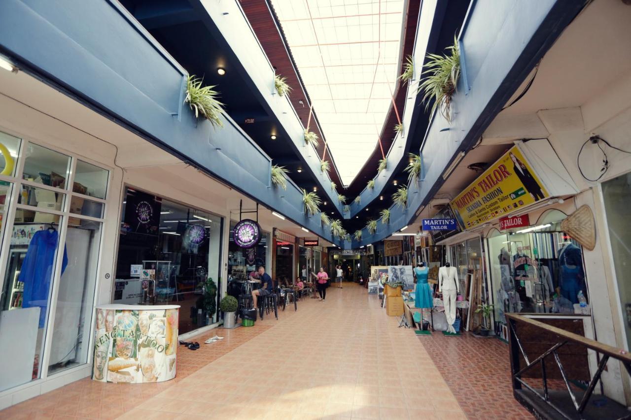 Patong Beachfront Boutique Hotel Экстерьер фото