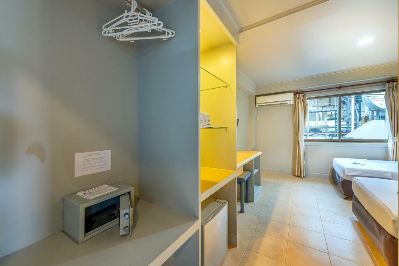 Patong Beachfront Boutique Hotel Экстерьер фото
